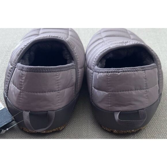 THE NORTH FACE Women's Thermoball Insulated Traction Mule V Shoe, SZ 11 - Picture 8 of 10